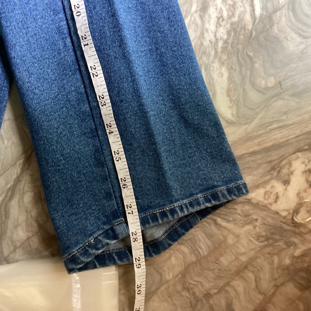 Quacker Factory Floral Embroidered High Rise Straight Leg Blue Denim Jeans 16 - Picture 7 of 8